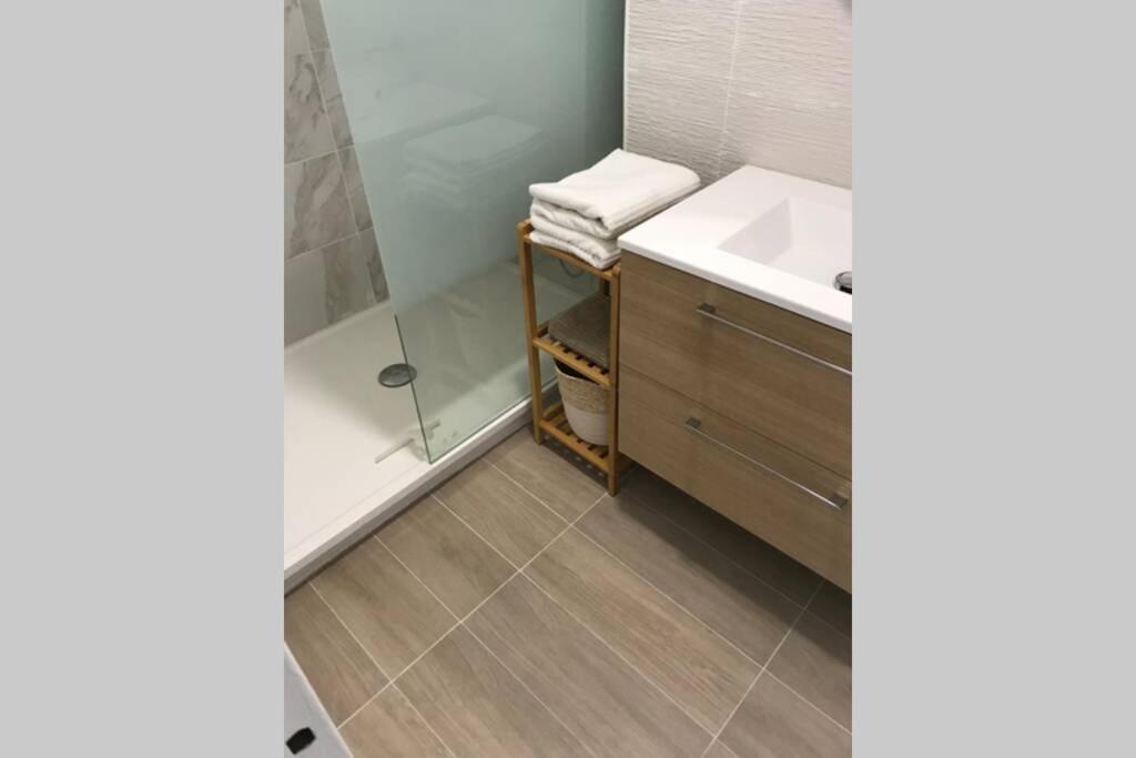 Serenidad - Appartement Cosy 50M2 Et Parking Chateauroux Exterior photo